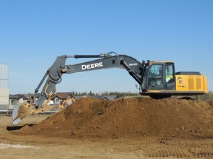 Commercial Excavation 6-900.jpg